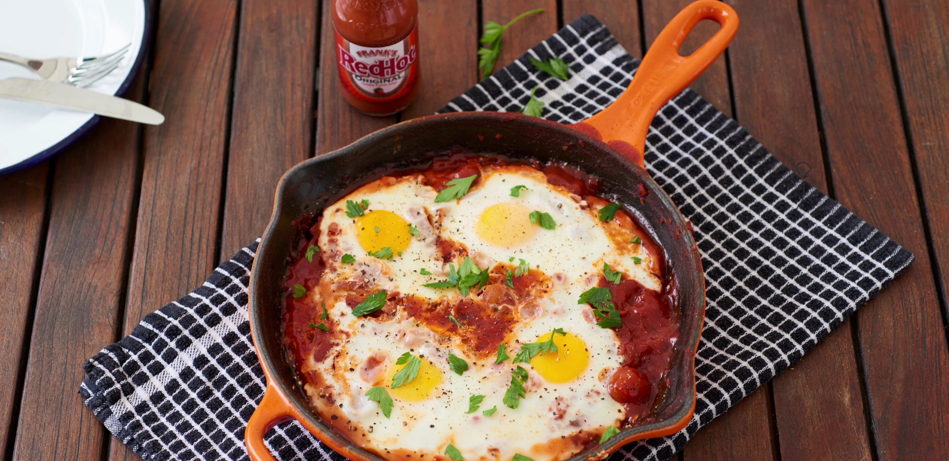Shook Up Eggs Easy Shakshuka Recipe Frank's RedHot UK